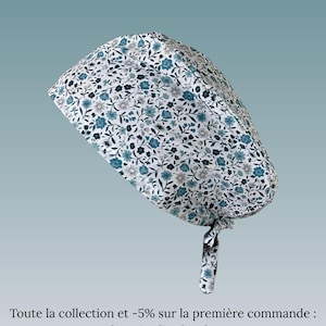 Calot médical coton motif fleurs bleues – Cadeau sage-femme, infirmier, médecin