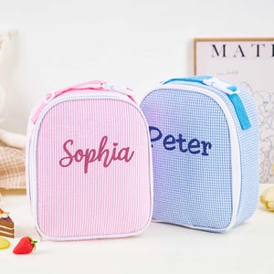 Custom Embroidered Monogrammed Lunch Bag,Insulated Lunch Bag,Name Lunch Bag,Kids Lunch Bag,Insulated Bag,Gift for Kids,Back to School Bag