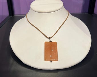 Cornalina, cuero sintético, collar, cristales, ajustable