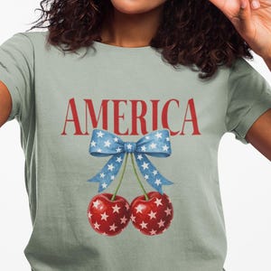 Americana T-Shirt – Vintage USA Flag Shirt for Women, Patriotic Tee, 4th of July Outfit, Retro American Flag Top, Memorial Day Shirt