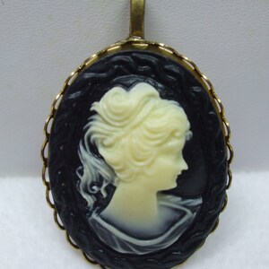 Cameo necklace, Victorian cameo necklace, Goddess necklace, Vintage Style Cameo Necklace, Vintage Wedding Necklace, Shabby Chic Jewelry