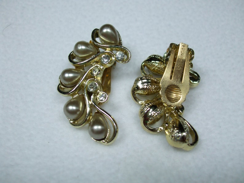 Vintage Sara Conventry bronze tone faux pearl crystal climbers Goldtone Earrings Signed-Honey Bunch