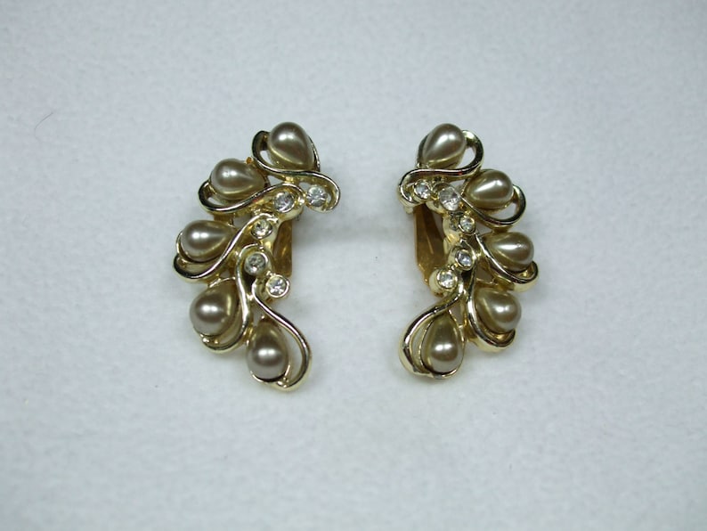 Vintage Sara Conventry bronze tone faux pearl crystal climbers Goldtone Earrings Signed-Honey Bunch