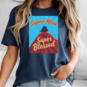 Mama T-Shirt, Mom Shirt, Cute Mom Shirt, Mothers Day Gift, Mama Tee, Casual Mom Shirt, Mom Life Shirt, Mom Gift, Mommy T-Shirt