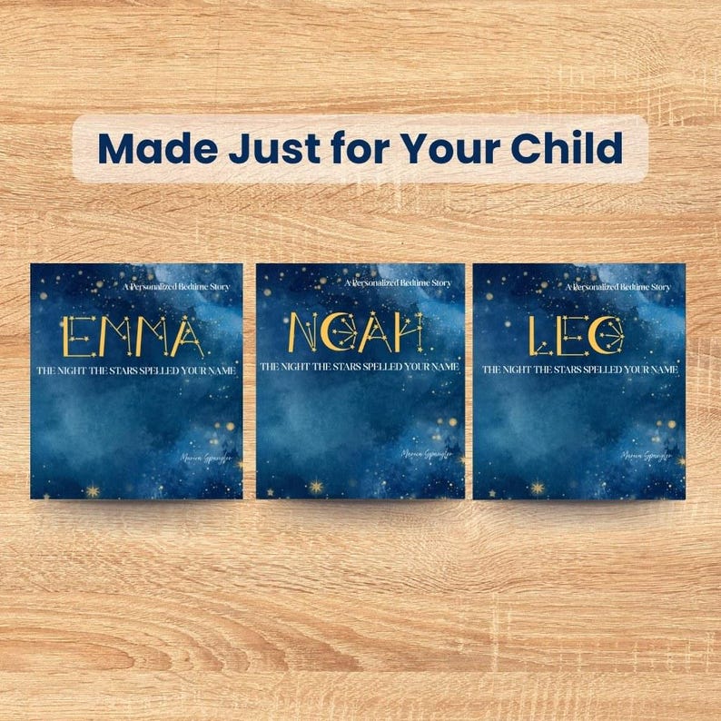 Puede incluir: Tres libros infantiles personalizados con los nombres Emma, Noah y Leo en las portadas. Cada libro presenta un dise&ntilde;o de cielo nocturno estrellado azul oscuro con letras doradas. El texto "Made Just for Your Child" est&aacute; en la parte superior.
