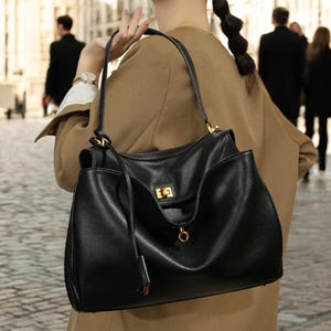 Grand sac fourre-tout en cuir, sac à bandoulière minimaliste doux, sac à main en cuir pour femme, fourre-tout de tous les jours, sac à bandoulière en cuir élégant, sac fourre-tout de banlieue