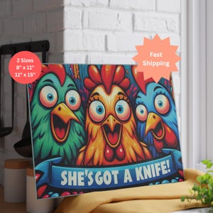 Lustiges Huhn Glas Schneidebrett Sie hat ein Messer Servierbrett Huhn Liebhaber Küche Dekor Geschenk für Köche Muttertag House Warming Geschenk