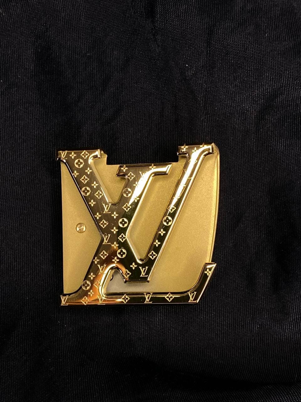 ルイ・ヴィトン LVモノグラム ゴールドベルトバックル 24K仕上げ