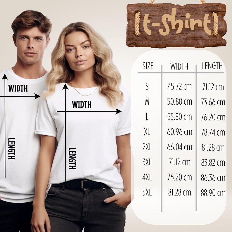 Puede incluir: Dos personas con camisetas blancas. La imagen incluye una tabla de tallas con medidas en cent&iacute;metros de ancho y largo, desde la talla S hasta la 5XL. Un letrero de madera en la parte superior dice "It-shirt".