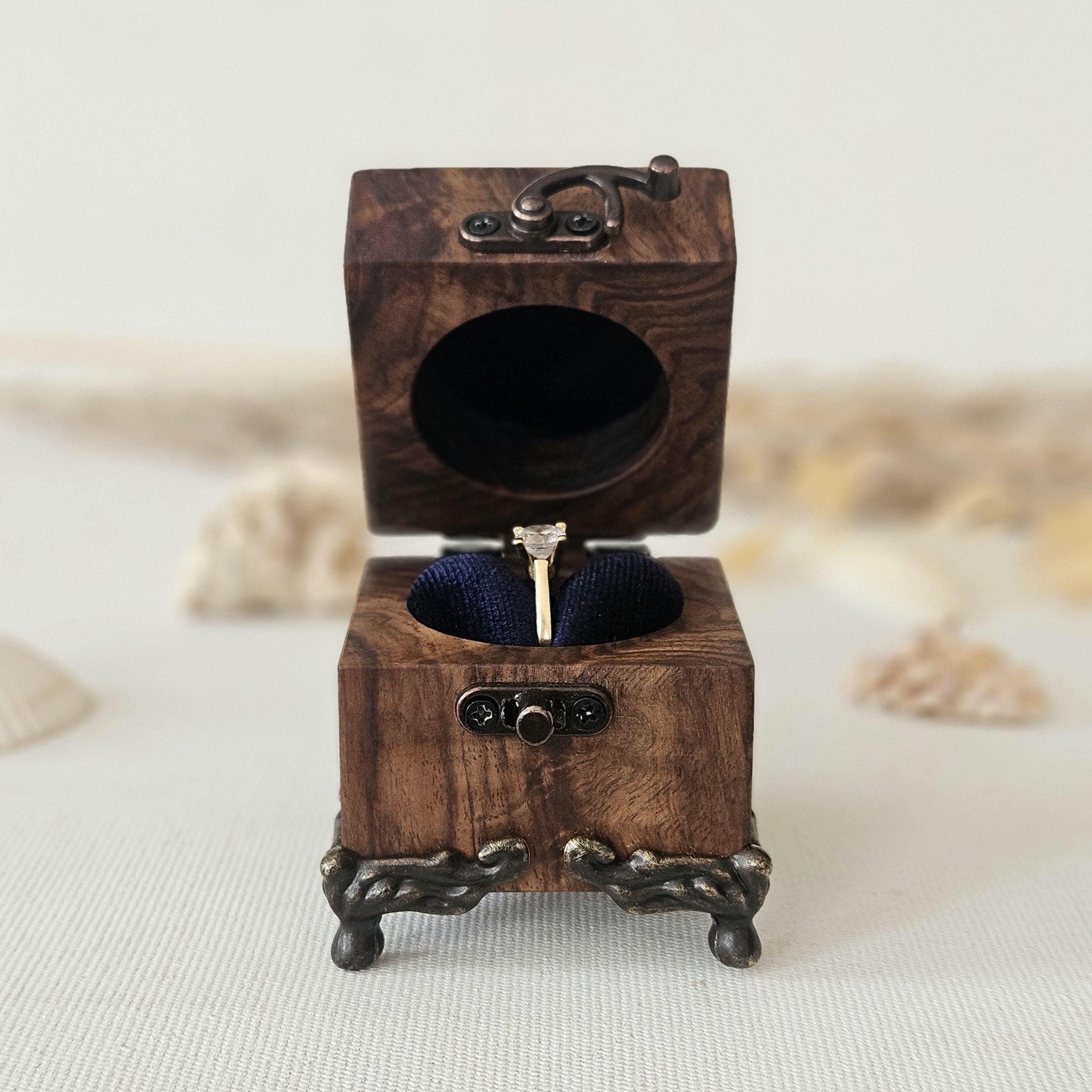 Antique ring box - Etsy 日本