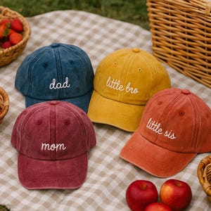 Embroidered Matching Family Hats, Family Hats Set with Embroidered Names, Custom Washed Cotton Hats, Family Picnic Outfit, Family Gifts
