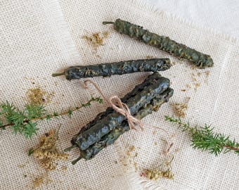 Green Beeswax Candles with Herbs for Witchcraft and Rituals, Clear Negative Energy