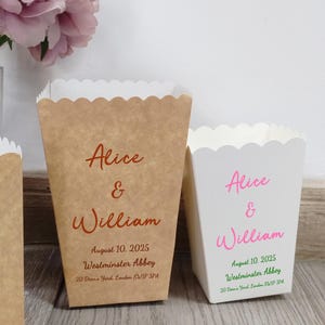 Cubo de palomitas de maíz personalizado para boda, porta palomitas con nombre, caja de papel con nombre impreso, vasos de palomitas para niños, mini caja de palomitas mediana y grande
