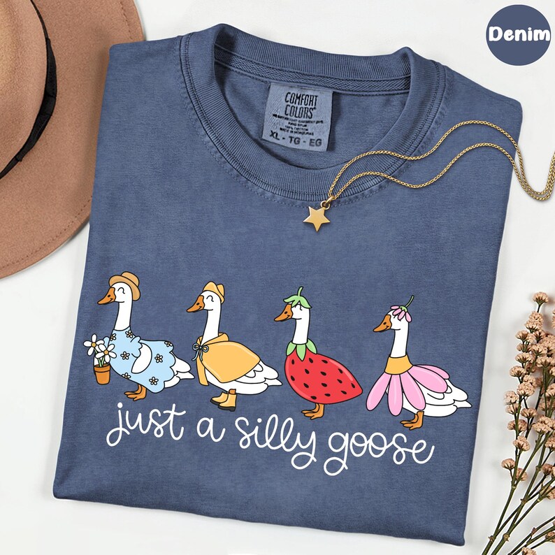 Comfort Colors® Silly Goose On The Loose Shirt, Goose T-Shirt, Silly Goose Shirts, Funny Graphic Shirt, Cute Goose Shirt, Easter Shirt,Goose imagen 6
