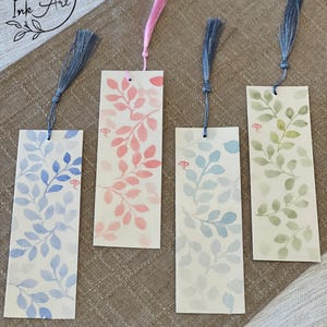 4-Color Leaves | Chinese Hand-Painted Bookmark Set | Waterproof & Laminated | Set of 4