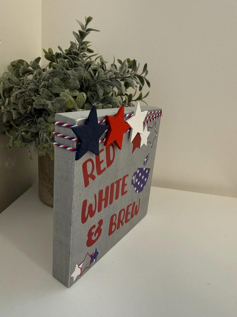 Fjärde juli Röd Vit och Brew Coffee Bar/Barskylt Silver/Red