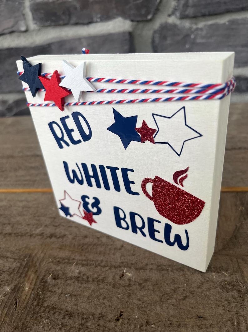 Fjärde juli Röd Vit och Brew Coffee Bar/Barskylt White/Navy Blue