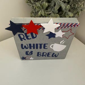 Fjärde juli Röd Vit och Brew Coffee Bar/Barskylt Silver/Navy