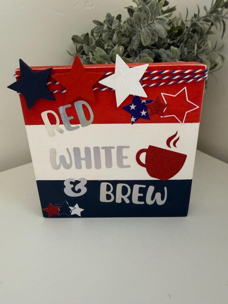 Fjärde juli Röd Vit och Brew Coffee Bar/Barskylt Patriotic/Silver