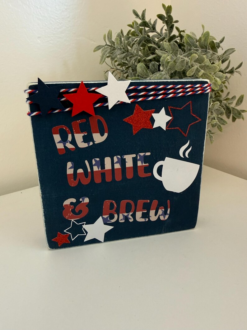 Fjärde juli Röd Vit och Brew Coffee Bar/Barskylt Navy/Patriotic