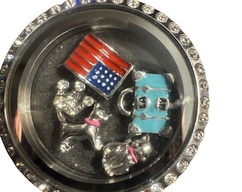 Origami Owl Silver Floating Locket Pendant with Travel Pet & Patriotic Charms