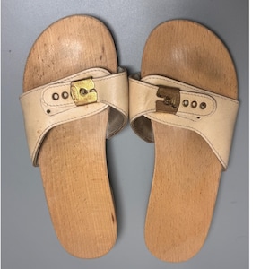 Scholl Vintage Wooden Platform Slides Sandals Adjustable Buckle Beige Size 6