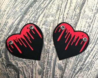 Large bleeding heart roller skate lace charm