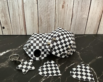 Checkered toe guards