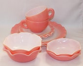 10-Piece Hazel Atlas Ripple Pink Crinoline Dinnerware Set