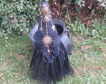 Witch's Broom, The Morrigan, Raven Totem, Wicca and Witchcraft, Black Crow, Protection Broom, Witch's Altar, Pagan Home Decor, Wiccan Gifts,