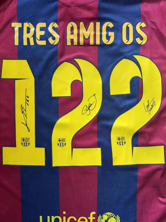 Maglia calcio bambino Fc Barcelona Neymar in 20127 Milano für 30,00