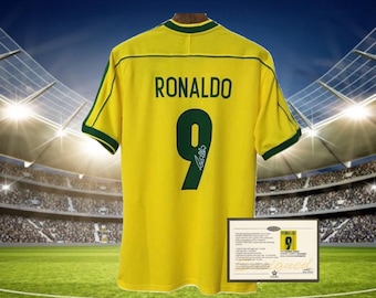 サイン入りトレント・アレクサンダー・アーノルド リバプール 24/25