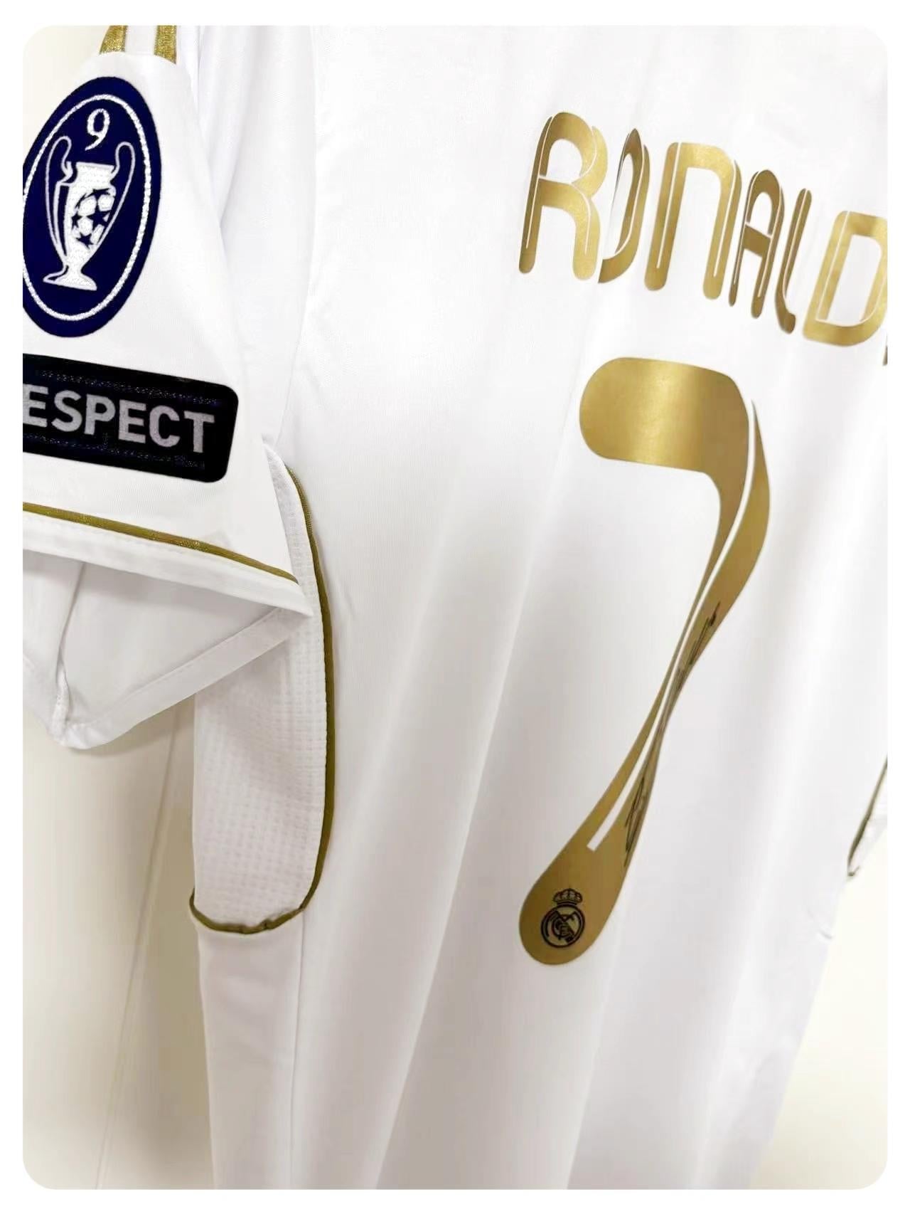 Maillot Real Madrid 2011 Dédicacé Par Toute L'équipe Dont CR7 – Adidas Vietnam