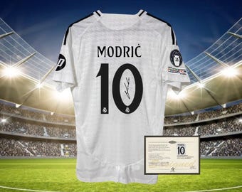 サイン入りトレント・アレクサンダー・アーノルド リバプール 24/25