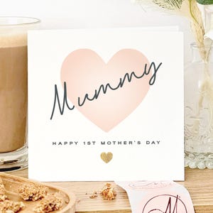 Premier cadeau de fête des mères pour une maman avec un bébé, premier cadeau de fête des mères d'un bébé, première carte de fête des mères, carte coeur à paillettes dorées