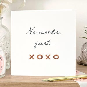 Pas de mots, juste une carte de câlins et de bisous, une carte de voeux pour un ami, une pensée douce pour vous, une carte de sympathie pour elle
