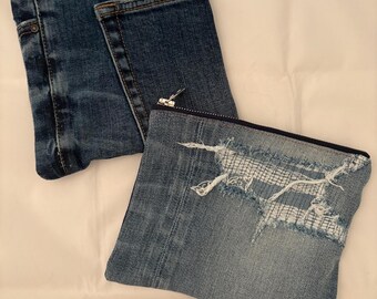 Upcycled Denim Zipper Pouch: Reclaimed Jeans Coin Clutch