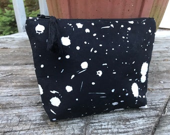 Black & White Batik Boxy Pouch w/Tassel, Zipper Bag, Cosmetic Case, Make-Up Bag, Spring Trends, Cotton Batik, Splatter, Hand Dyed, Holiday