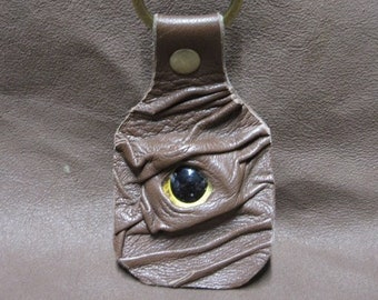 Grichels leather keychain - chocolate brown with honey brown big pupil eye