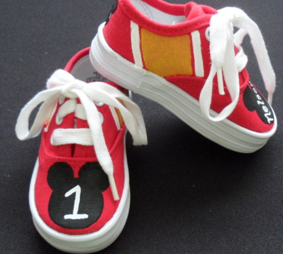 Personalized Mickey Mouse Hand Painted Children's Shoes | Etsy