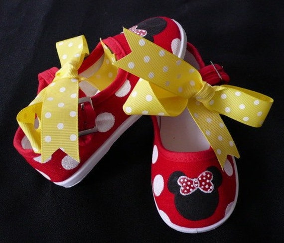 minnie mouse mary jane shoes