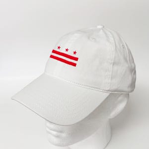 Washington D.C. Flaggendesign mit Kartenumriss bestickter gewaschener Baumwollhut