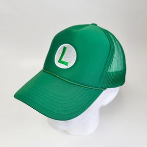 Luigi Design Foam Front Mesh Back Trucker Hat Spielkappe
