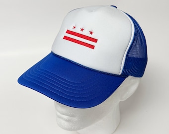 Washington DC Flagge Design mit Map Outlines Foam Front Mesh Back Trucker Hat Cananda Cap