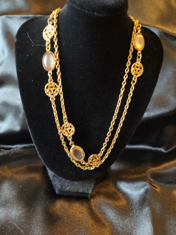 Lovely Art Deco Station Necklace