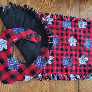 Handgemachtes Toronto Maple Leafs NHL Baby Geschenk-Set - Rag quilt Spucktuch & Lätzchen Kombi