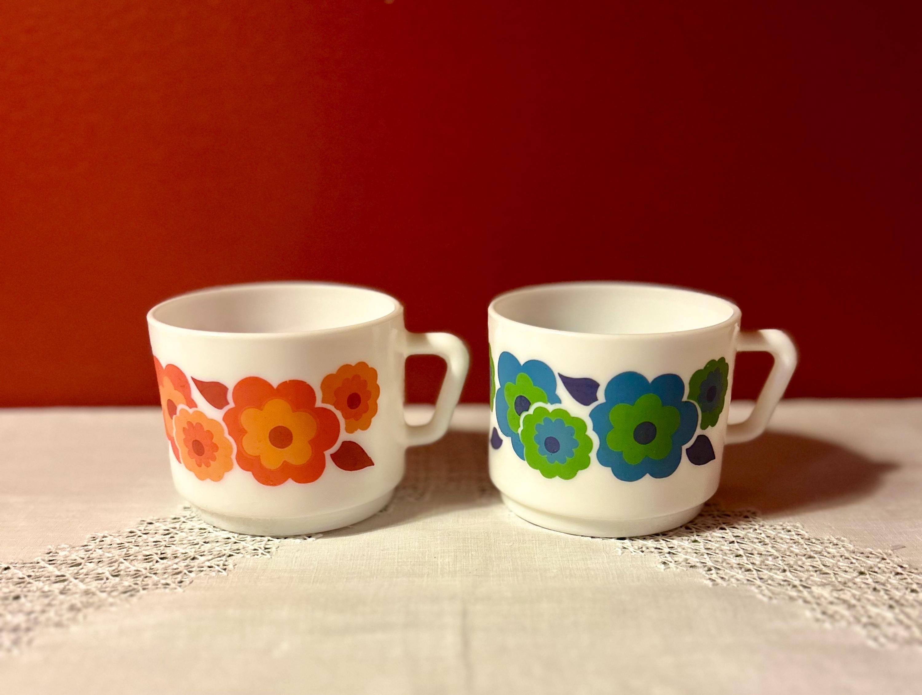 ヴィンテージ70年代ティーカップ - Etsy 日本