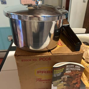 Vintage Presto Schnellkochtopf 4 Qt in Box Wie NEU mit Rezeptbuch und Originalverpackung 1970er Jahre PCC4