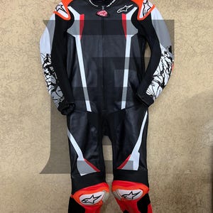 Alpinestars Motorbike Genuine Leather Racing Suit for Men Professional Biker&#39;s Premium Armored CE Approved Protectors