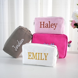 Custom Embroidered Waffle Toiletry Bag – Personalized Makeup Bag, Bridesmaid Gift, Travel Organizer, Wedding Favor, Eco-Friendly
